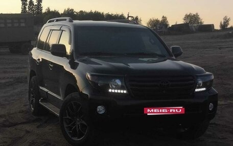 Toyota Land Cruiser 200, 2013 год, 3 410 000 рублей, 4 фотография