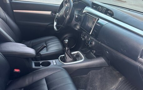 Toyota Hilux VII, 2015 год, 1 700 000 рублей, 14 фотография