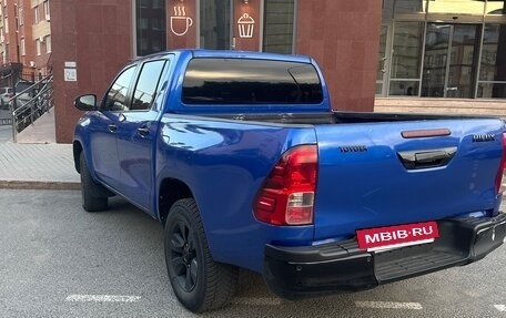 Toyota Hilux VII, 2015 год, 1 700 000 рублей, 6 фотография