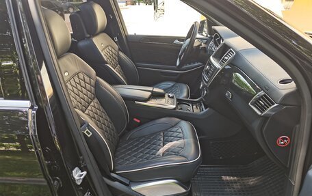 Mercedes-Benz GL-Класс, 2015 год, 3 500 000 рублей, 15 фотография