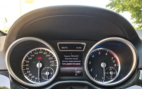 Mercedes-Benz GL-Класс, 2015 год, 3 500 000 рублей, 24 фотография