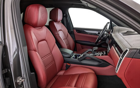 Porsche Cayenne III, 2020 год, 7 350 000 рублей, 24 фотография