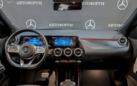 Mercedes-Benz GLA, 2021 год, 4 190 000 рублей, 14 фотография