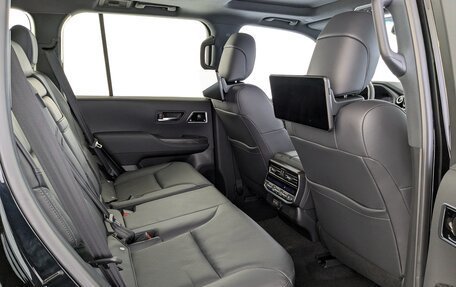 Toyota Land Cruiser, 2025 год, 15 300 000 рублей, 12 фотография