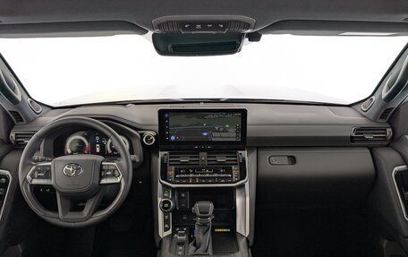 Toyota Land Cruiser, 2025 год, 15 300 000 рублей, 10 фотография