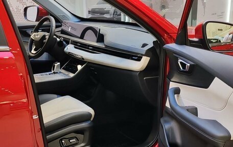Chery Tiggo 4 I рестайлинг, 2025 год, 2 420 000 рублей, 6 фотография