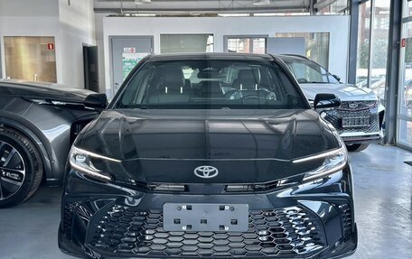 Toyota Camry, 2024 год, 3 850 000 рублей, 2 фотография