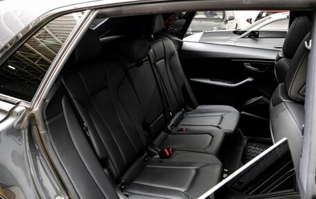 Audi Q8 I, 2021 год, 6 163 762 рублей, 33 фотография