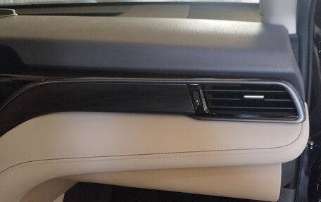 Toyota Camry, 2021 год, 3 800 000 рублей, 15 фотография