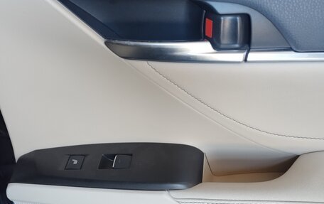 Toyota Camry, 2021 год, 3 800 000 рублей, 18 фотография