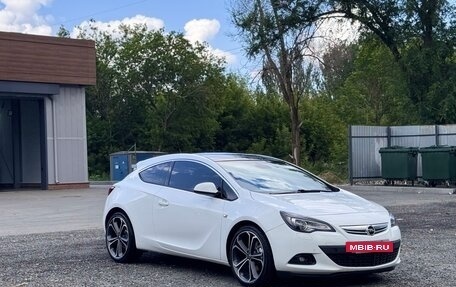 Opel Astra J, 2013 год, 5 фотография