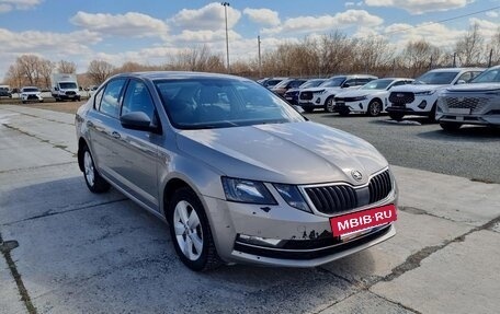 Skoda Octavia, 2019 год, 1 250 000 рублей, 2 фотография
