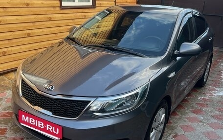 KIA Rio III рестайлинг, 2015 год, 929 000 рублей, 3 фотография