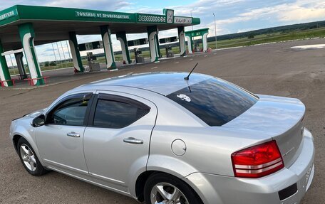 Dodge Avenger II рестайлинг, 2007 год, 700 000 рублей, 6 фотография