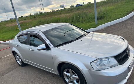 Dodge Avenger II рестайлинг, 2007 год, 700 000 рублей, 3 фотография