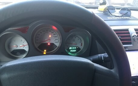 Dodge Avenger II рестайлинг, 2007 год, 700 000 рублей, 11 фотография