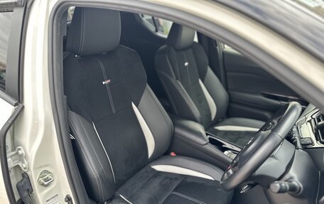 Toyota C-HR I рестайлинг, 2020 год, 3 250 000 рублей, 13 фотография