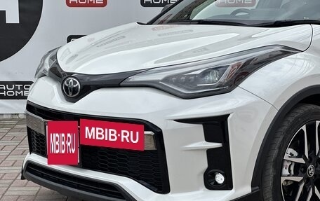 Toyota C-HR I рестайлинг, 2020 год, 3 250 000 рублей, 2 фотография