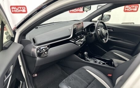 Toyota C-HR I рестайлинг, 2020 год, 3 250 000 рублей, 18 фотография