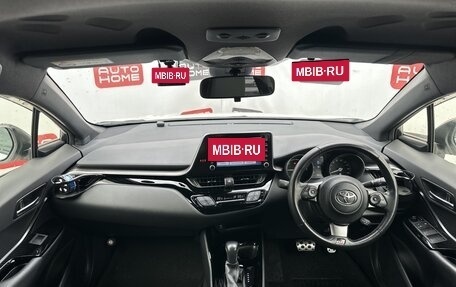 Toyota C-HR I рестайлинг, 2020 год, 3 250 000 рублей, 19 фотография