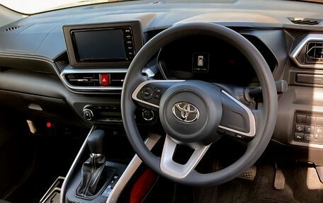 Toyota Raize I, 2020 год, 1 650 000 рублей, 8 фотография