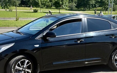 Hyundai Solaris II рестайлинг, 2018 год, 1 255 000 рублей, 4 фотография