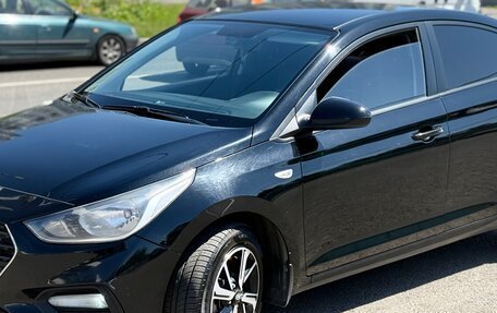 Hyundai Solaris II рестайлинг, 2018 год, 1 255 000 рублей, 2 фотография