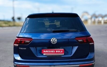 Volkswagen Tiguan II, 2021 год, 2 950 000 рублей, 2 фотография