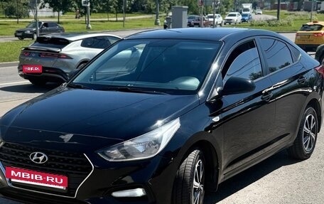 Hyundai Solaris II рестайлинг, 2018 год, 1 255 000 рублей, 10 фотография