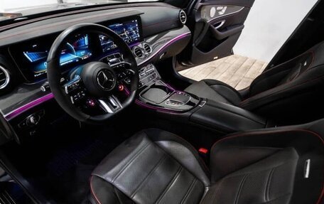 Mercedes-Benz E-Класс AMG, 2021 год, 6 472 622 рублей, 12 фотография