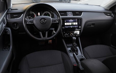 Skoda Octavia, 2018 год, 2 090 000 рублей, 6 фотография