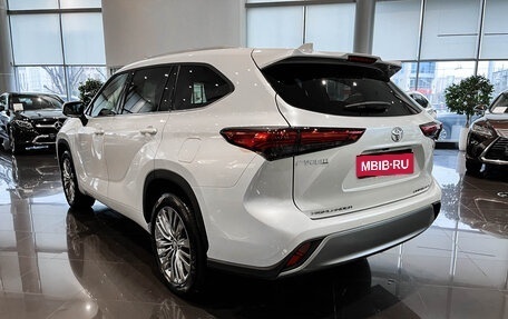 Toyota Highlander, 2025 год, 5 755 000 рублей, 11 фотография