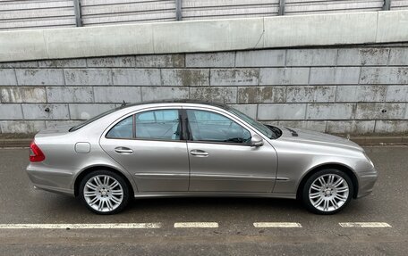 Mercedes-Benz E-Класс, 2008 год, 1 555 000 рублей, 4 фотография