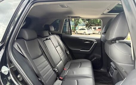 Toyota RAV4, 2021 год, 2 200 008 рублей, 21 фотография