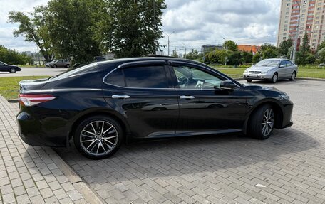 Toyota Camry, 2022 год, 3 390 000 рублей, 11 фотография