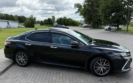 Toyota Camry, 2022 год, 3 390 000 рублей, 13 фотография