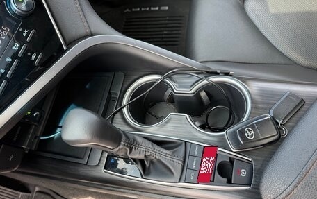 Toyota Camry, 2022 год, 3 390 000 рублей, 24 фотография