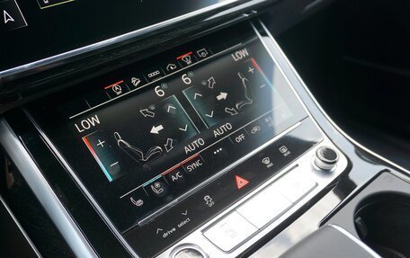 Audi Q8 I, 2021 год, 6 097 471 рублей, 17 фотография
