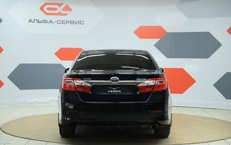 Toyota Camry, 2013 год, 1 650 000 рублей, 6 фотография
