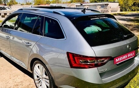 Skoda Superb III рестайлинг, 2017 год, 1 900 000 рублей, 9 фотография