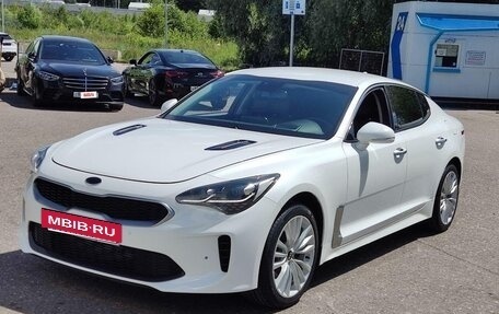 KIA Stinger I, 2018 год, 2 200 000 рублей, 7 фотография