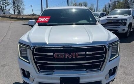 GMC Yukon IV, 2022 год, 7 280 000 рублей, 2 фотография