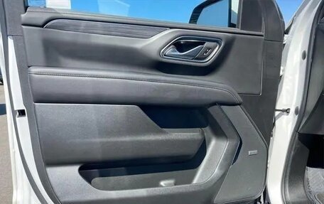 GMC Yukon IV, 2022 год, 7 280 000 рублей, 16 фотография