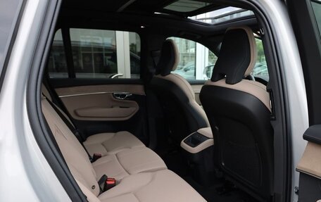 Volvo XC90 II рестайлинг, 2025 год, 9 790 000 рублей, 7 фотография