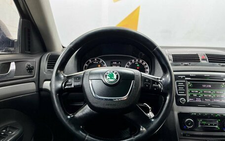 Skoda Octavia, 2011 год, 830 000 рублей, 10 фотография
