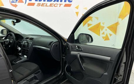 Skoda Octavia, 2011 год, 830 000 рублей, 24 фотография