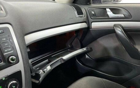 Skoda Octavia, 2011 год, 830 000 рублей, 27 фотография