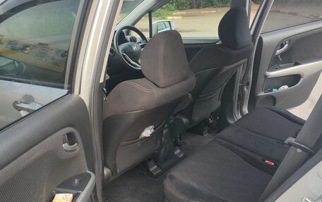Honda Stream II, 2011 год, 1 350 000 рублей, 3 фотография