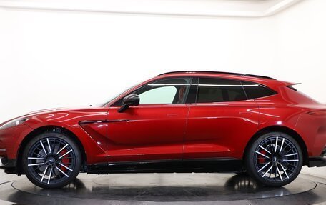 Aston Martin DBX I, 2022 год, 16 850 000 рублей, 2 фотография