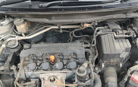 Honda Stream II, 2011 год, 1 350 000 рублей, 6 фотография
